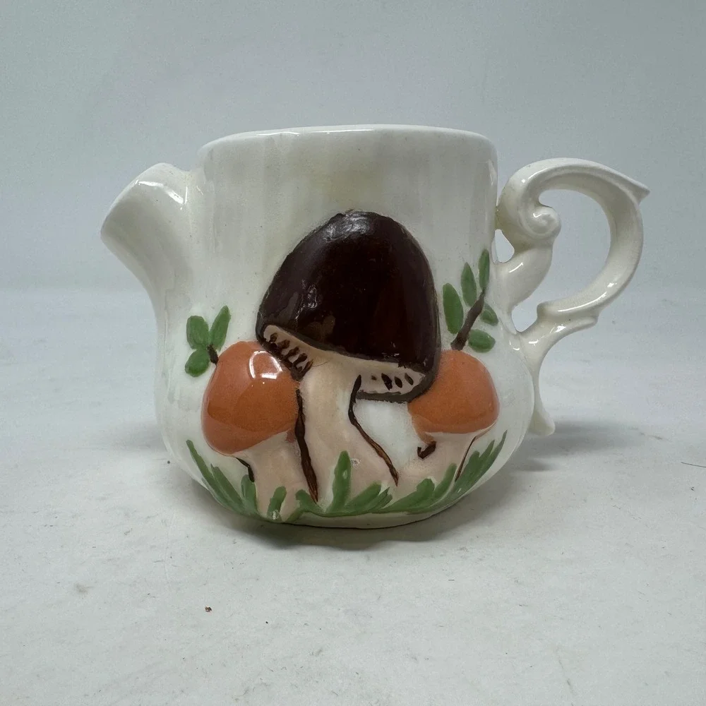 Vintage Arnels Mushroom Ceramic Creamer Pitcher Retro 70s MCM Kitchen Decor‎